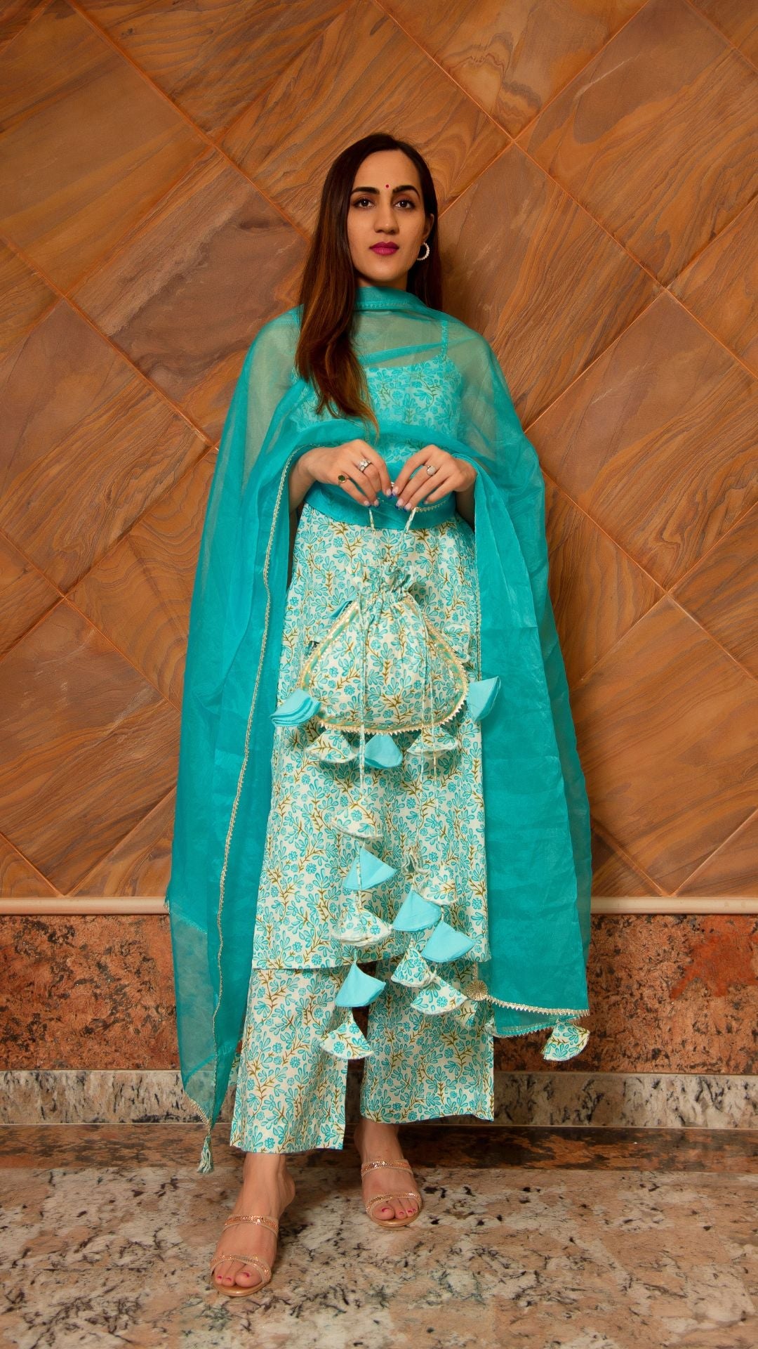 Magan Sky Blue Cotton Suit Set | Elegant & Fashionable Ethnic Wear