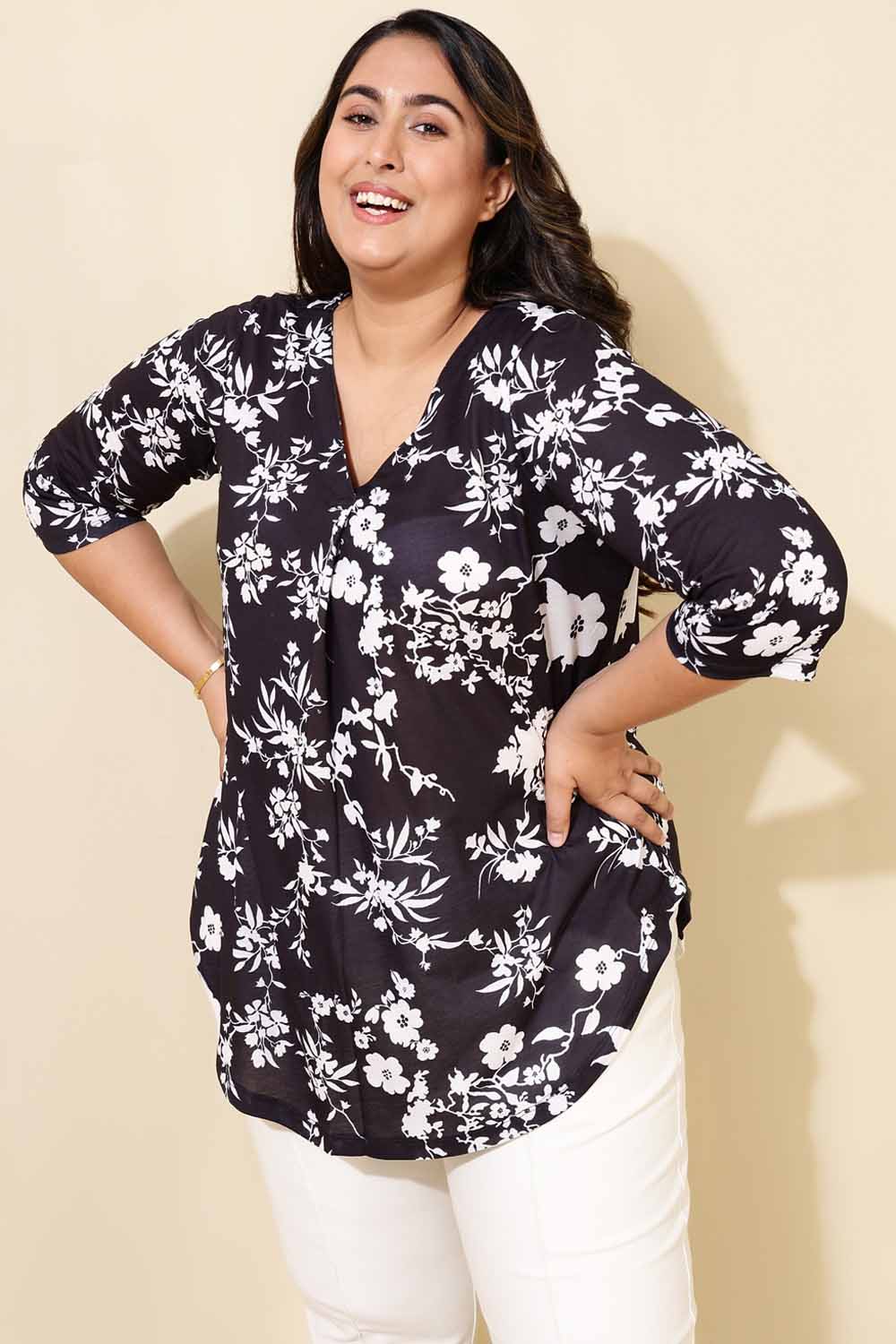 Plus Size Black White Floral Top