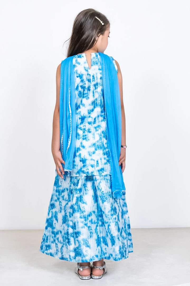 White & Blue Tie & Dye Printed Suit Set For Mom and Daughter Twin Set