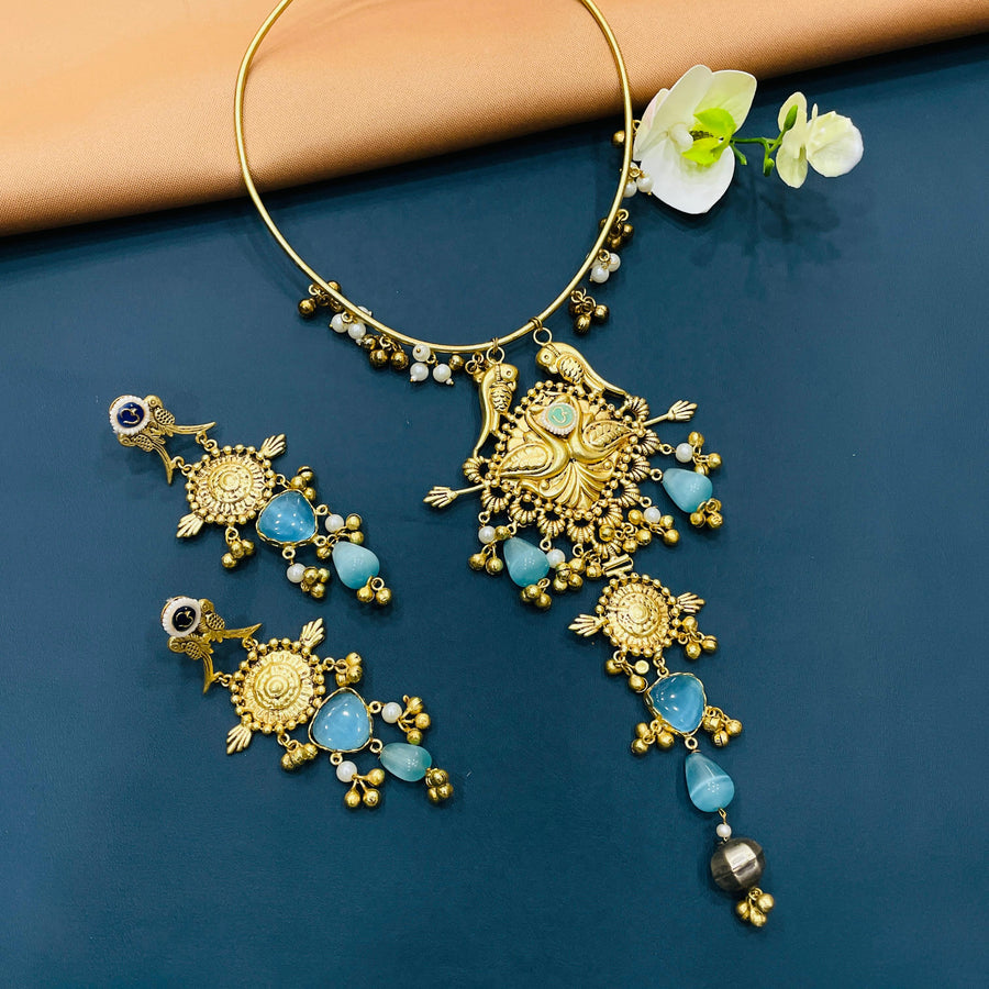 Alluring German silver necklace set, perfect for enhancing your ethnic attire with stunning jewelry designs.