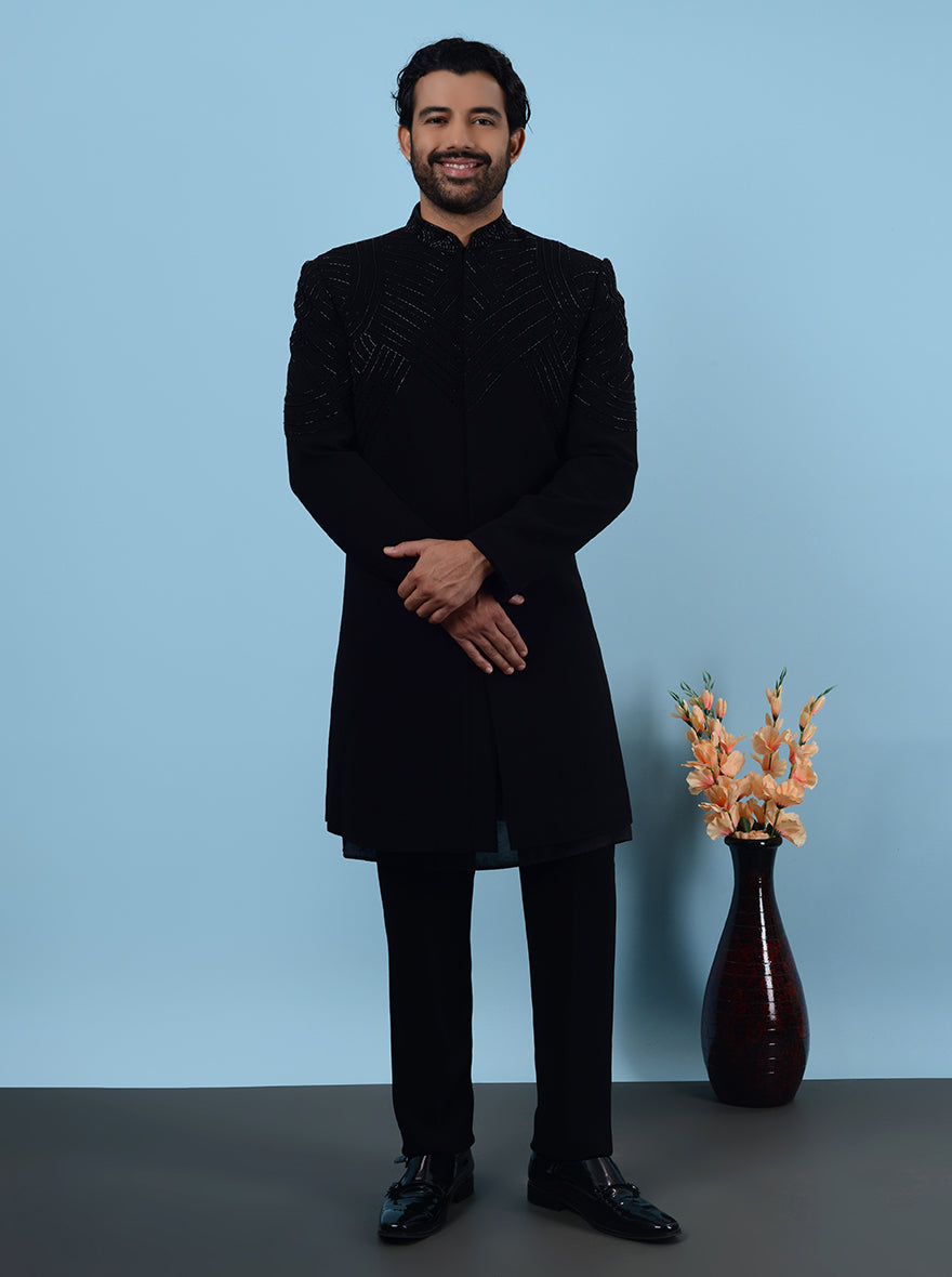 Elegant black sun silk outfit, traditional men’s attire