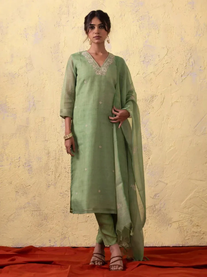 Exclusive light-green Kurtis Set | dori work Design for Special Occasions