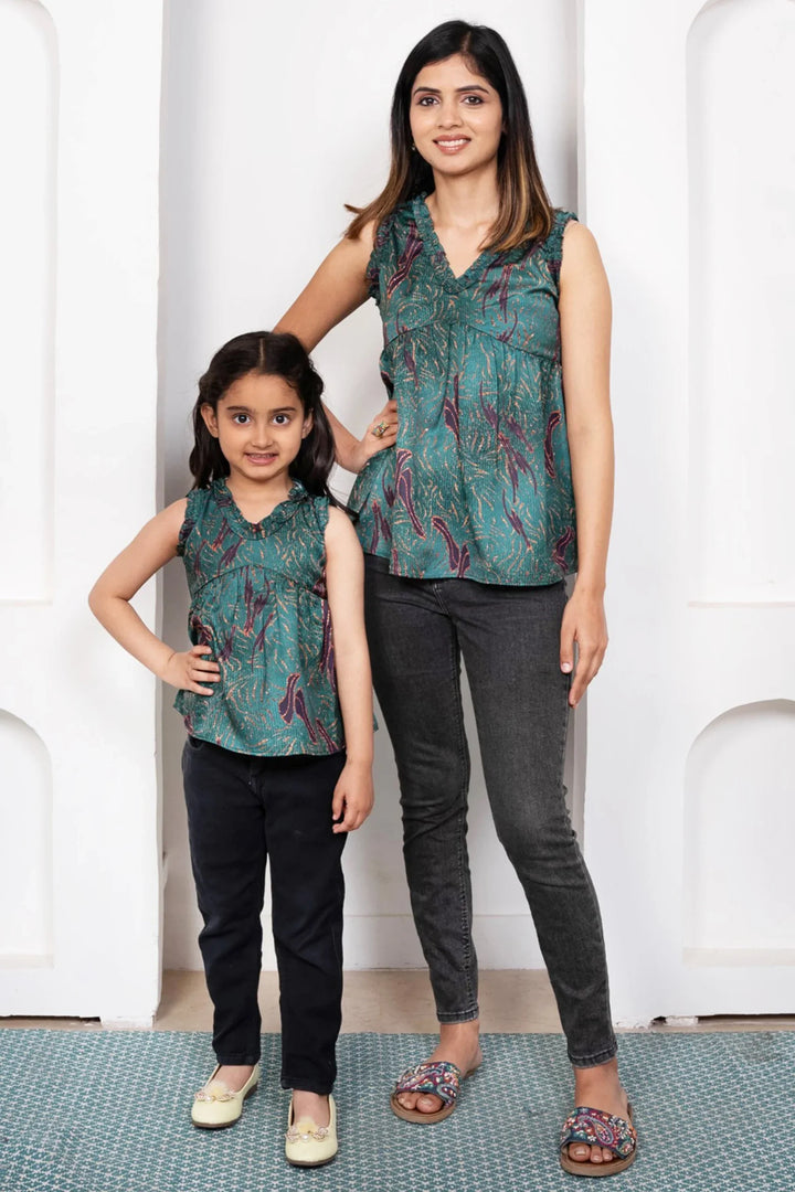 Shining Green Printed Tops For Mom and Daughter Twin Set
