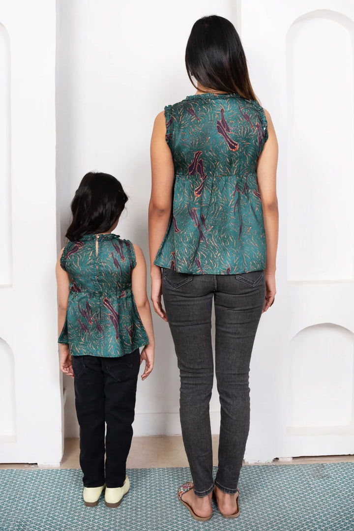 Shining Green Printed Tops For Mom and Daughter Twin Set