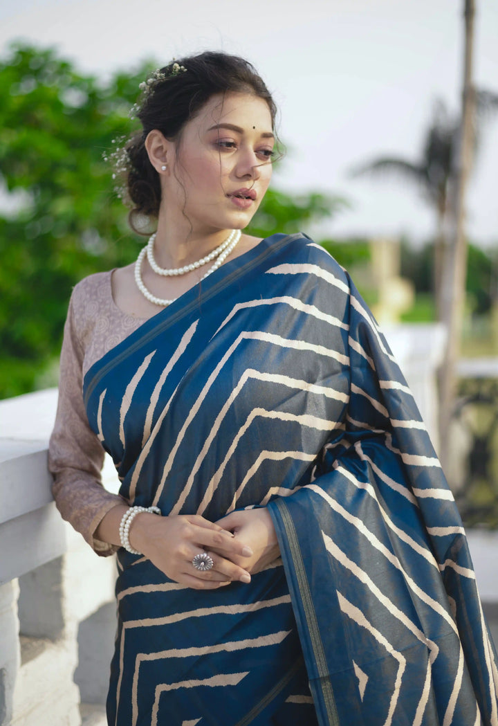 Tussar Silk Saree with Laheriya Print and Wevon Jari Border | Partywear Saree