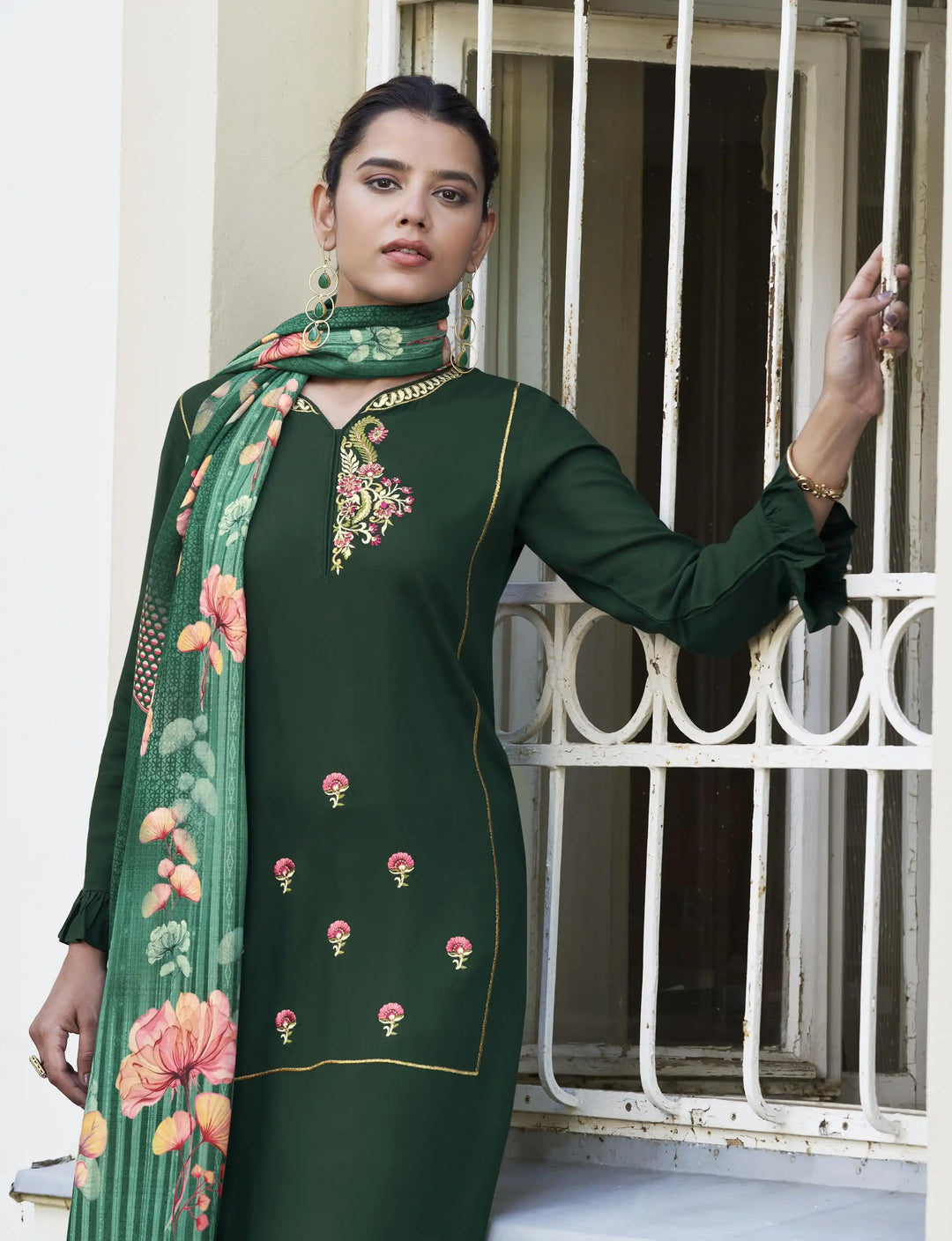 Stylish Green Rayon Suit | Digital Print & Maslin Dupatta for Elegant Look