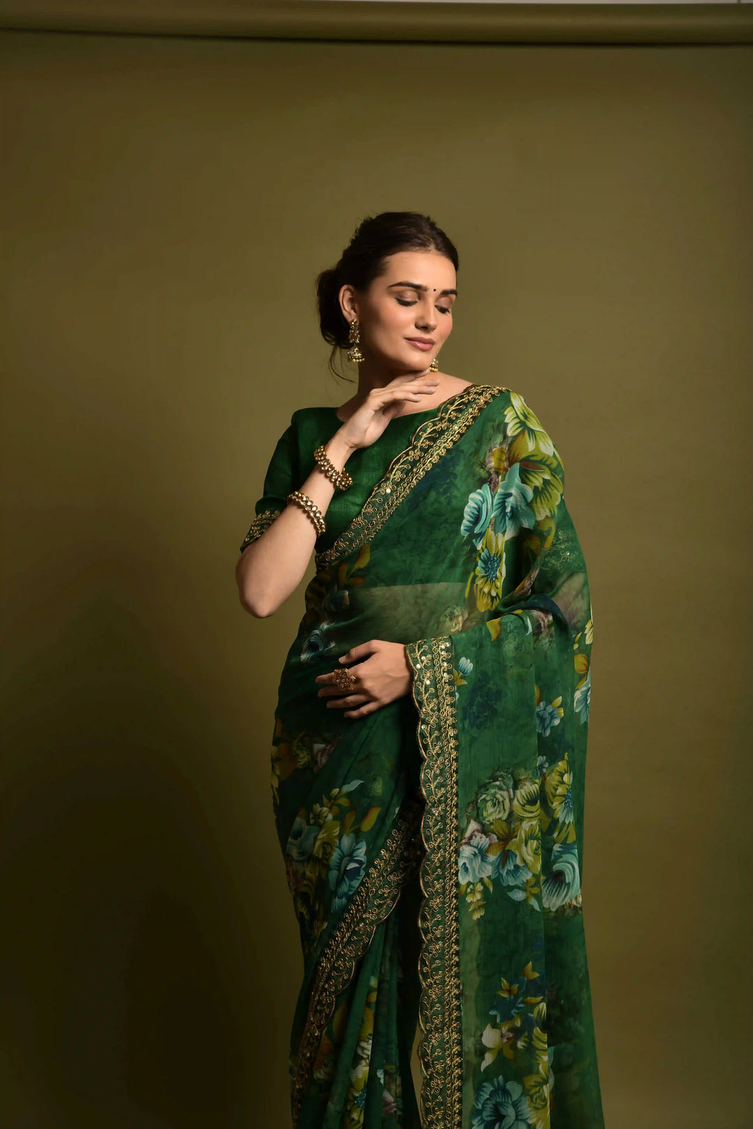 Stunning Georgette Flower-Printed Saree | Satin-Banglori Blouse