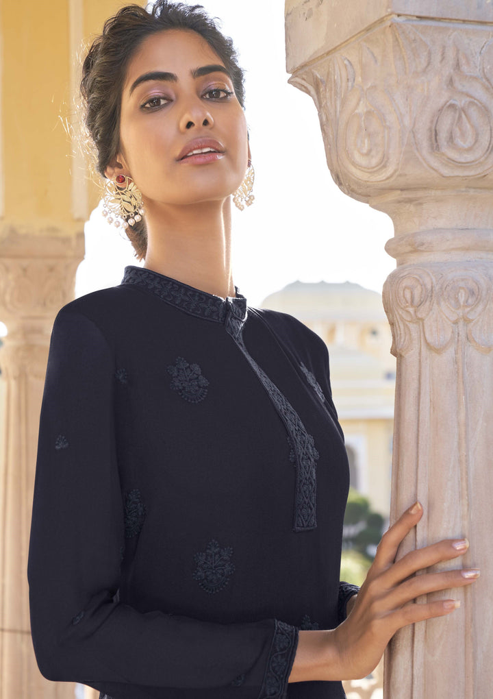 Stylish Georgette & Muslin Set | Elegant Designer Thread Embroidery