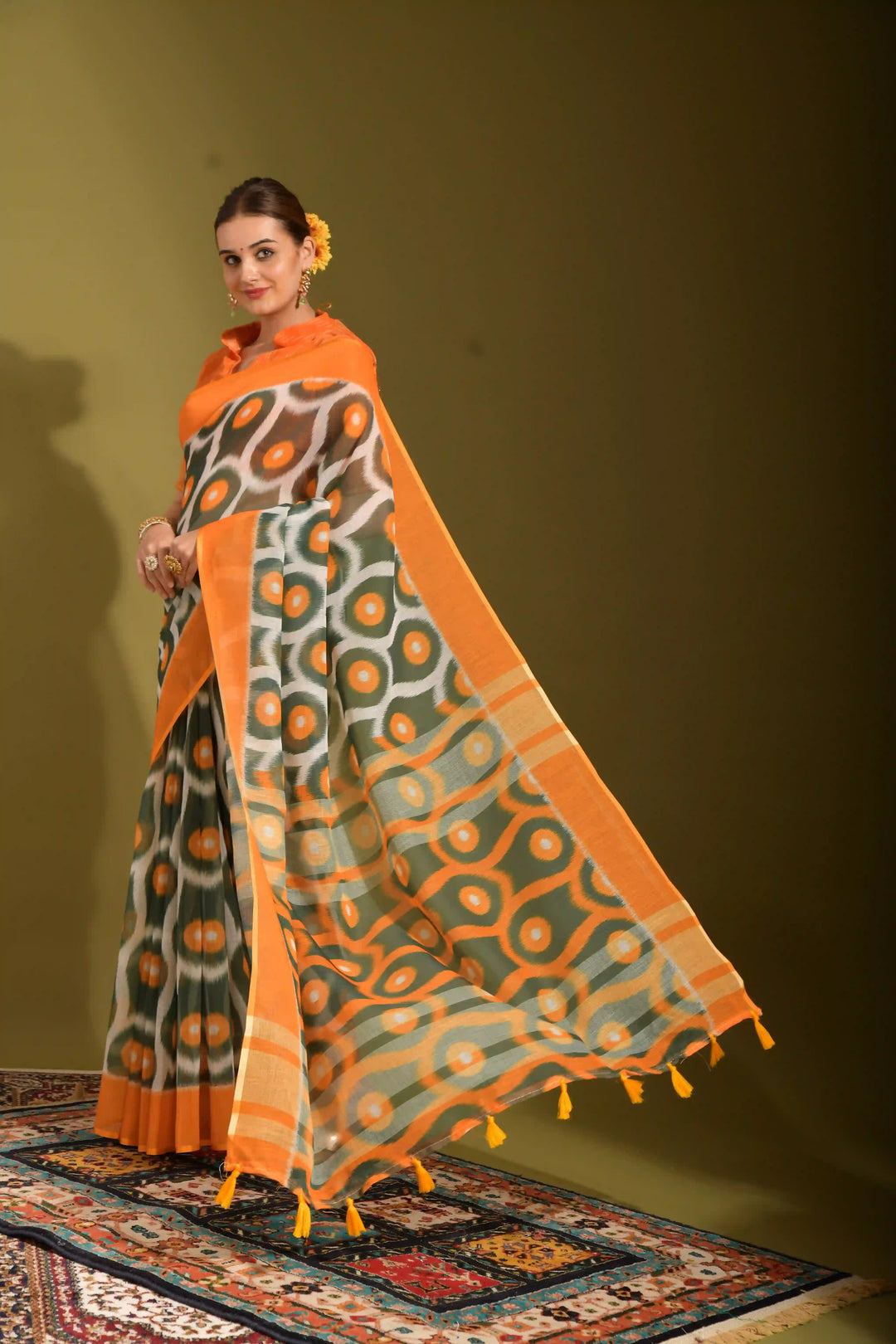 Linen Digital Printed Saree | Ideal for Weddings & Festive Occasions with Elegance