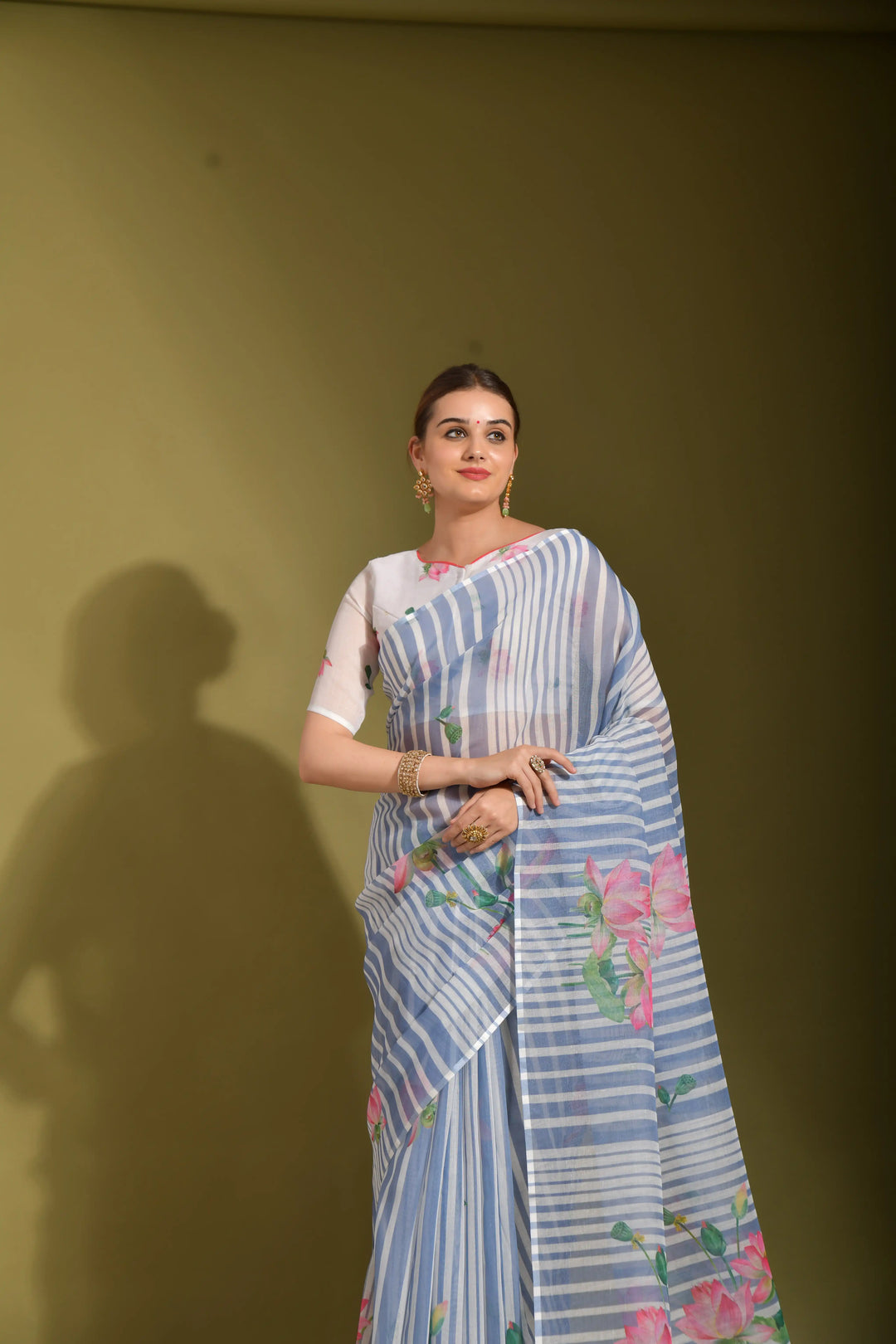 Elegant Linen Saree with Digital Print | Perfect for Wedding & Festive Special Events