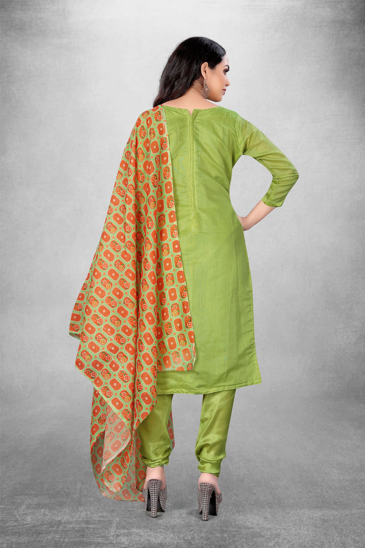 Stylish Chanderi Kurti Set | Digital Printed Dupatta & Embroidery Work