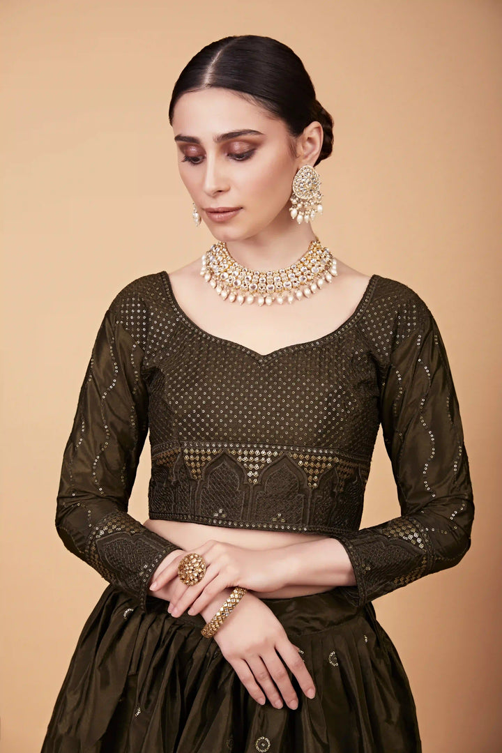 Radiant Mehendi Tebi Silk Lehenga with Mehendi Dupatta | Elegance Redefined for Brides