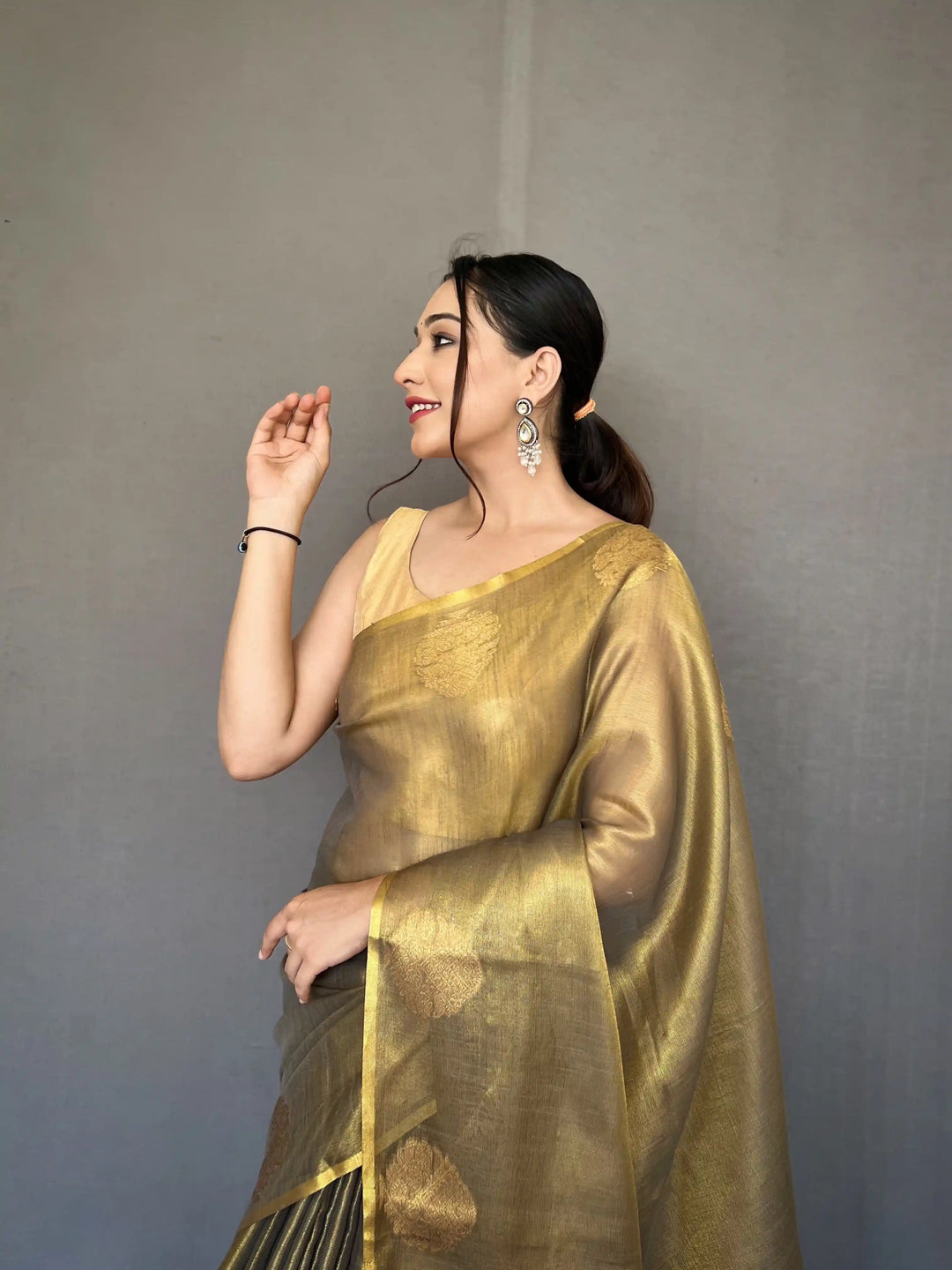 Designer Tissue-Silk Saree | Jacquard Weaving for Special Events