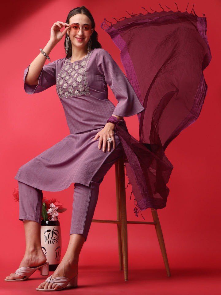 Silk-Blend Kurtis Set | Sequined Three-Quarter Sleeve | Round-Neck | Wedding & Party