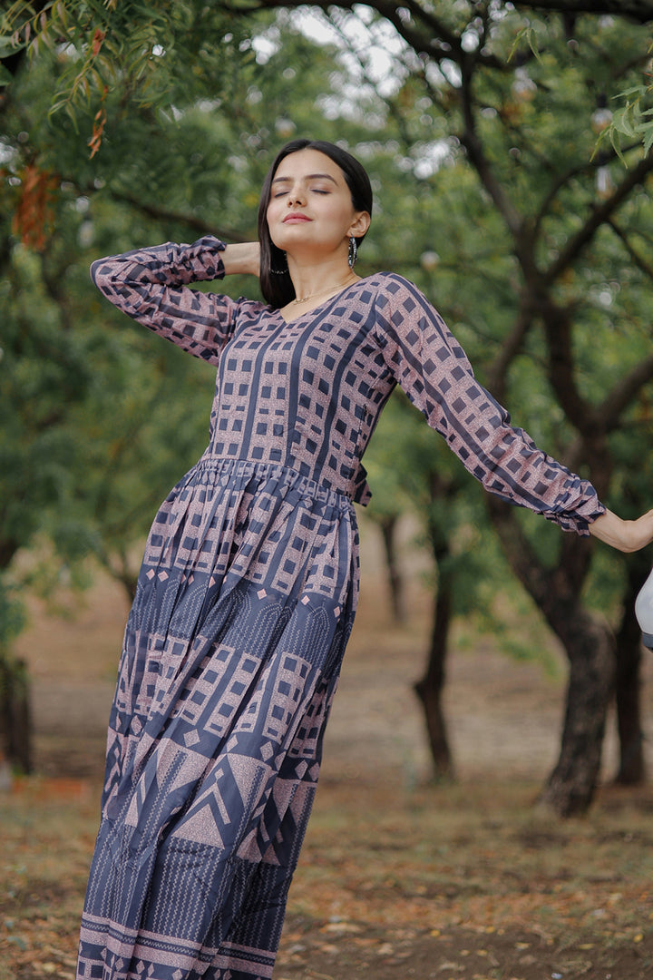 Trendy Grey Long Kurti | Digital Print on Chanderi