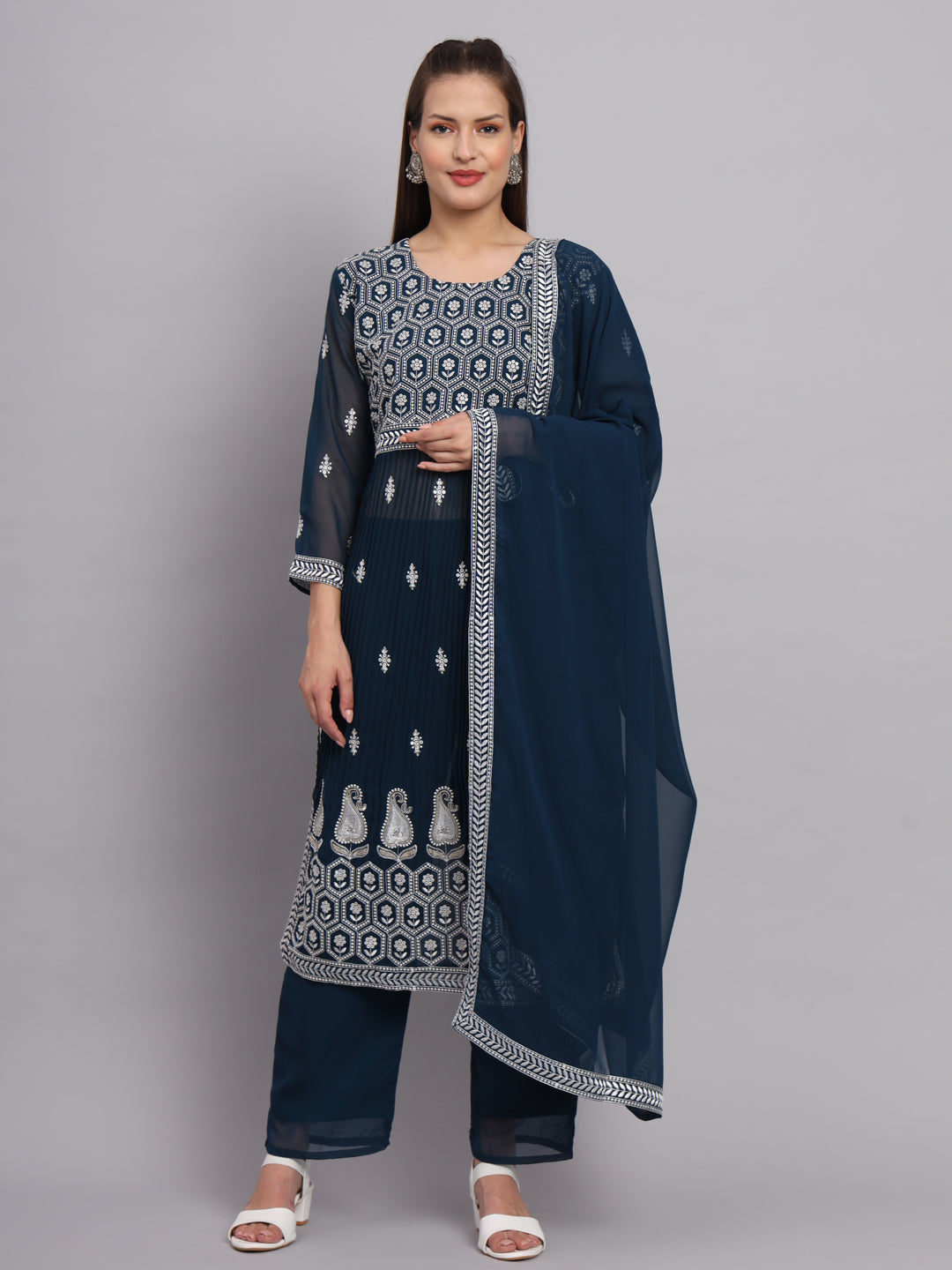 Georgette Salwar Kameez with Lucknowi Embroidery | Elegant for Weddings & Parties
