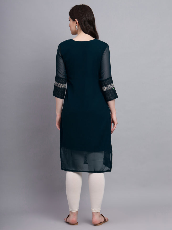 Traditional Indian Kurti with Chikankari Work | Elegant Women’s Ethnic Wear