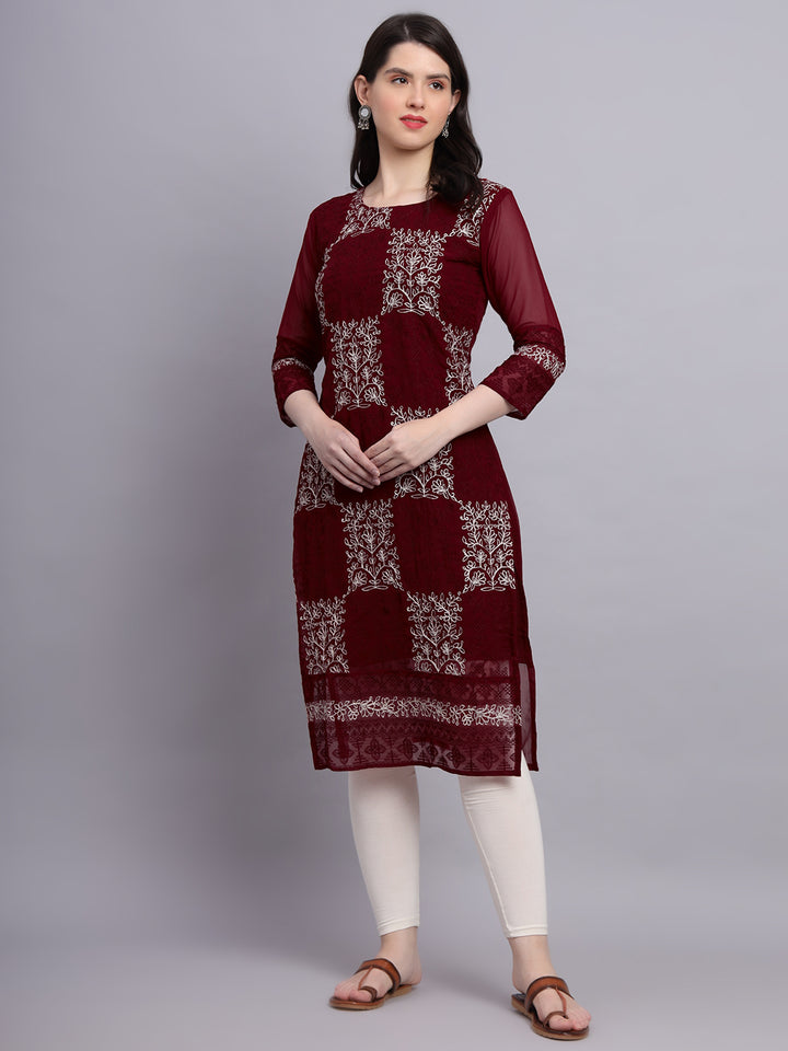 Traditional Indian Kurti with Chikankari Work | Elegant Women’s Ethnic Wear
