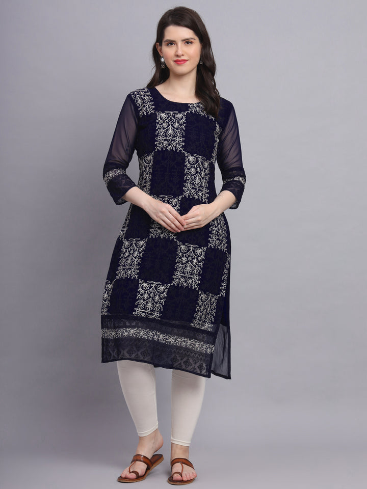 Traditional Indian Kurti with Chikankari Work | Elegant Women’s Ethnic Wear