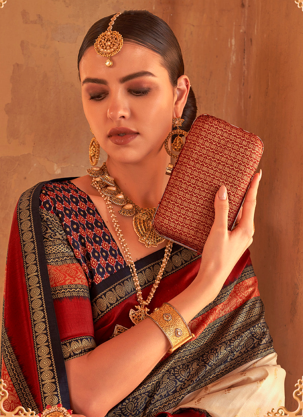 Heavy Woven Designer Patola Silk Saree | Gold-Printed Wedding & Party Wear