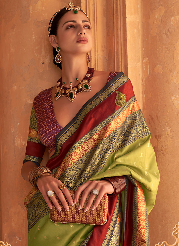 Heavy Woven Designer Patola Silk Saree | Gold-Printed Wedding & Party Wear