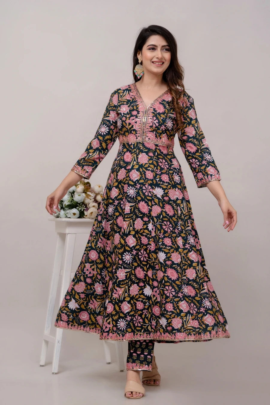 Ready-Made Green Kurti Set | Rayon Cotton | Digital Prints & Embroidery