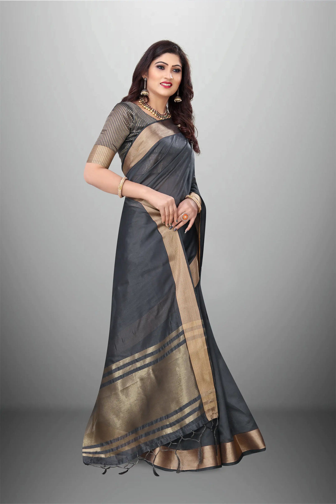 Elegant Cotton-Organza Saree with Wevon-Pallu-Border | for Weddings and Festive