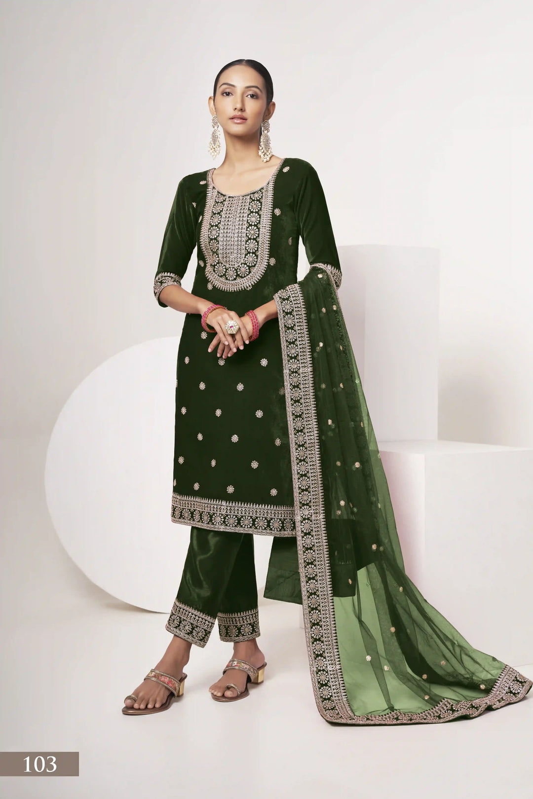 Elegant Velvet Kurti Set | Knee-Length Top & Stylish Elbow Sleeves