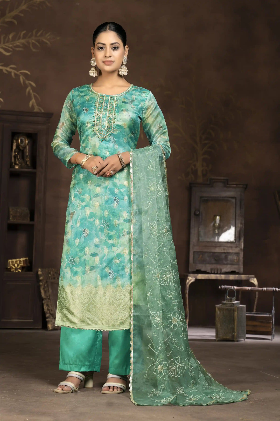 Elegant Organza Suit Set | Wevon Butti Designer Hand Work Ensemble