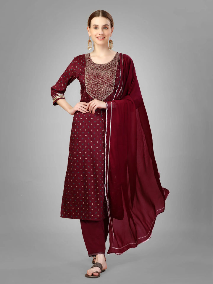 Modern Silk Blend Kurti Set | Exquisite Embroidery & Style