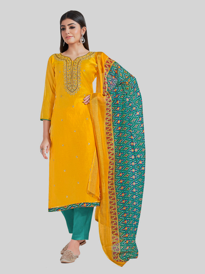 Indian Stylish Chanderi Silk Kurti Set | Embroidery & Digital Prints For Festive Wear