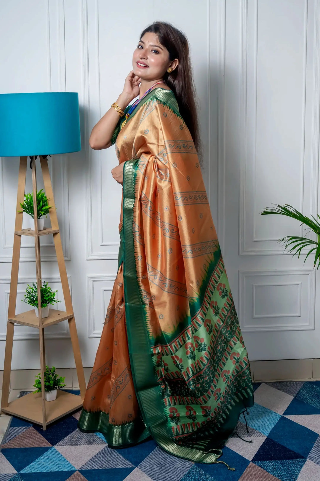 Elegant Raw Silk Saree with Woven Jari | Perfect for Weddings & Festive Events