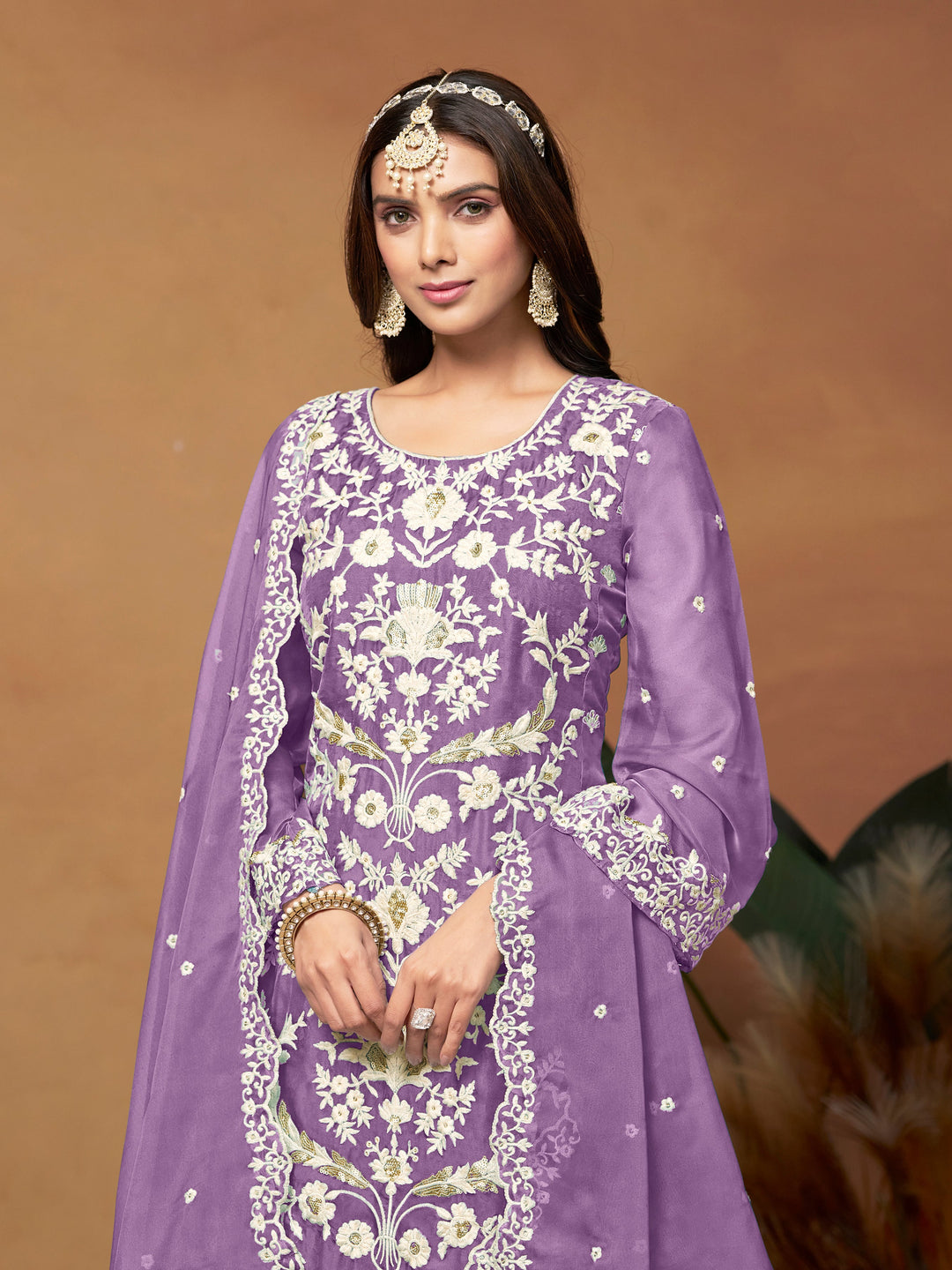 Santoon Kurti Set | Embroidered Outfit with Jacquard Dupatta