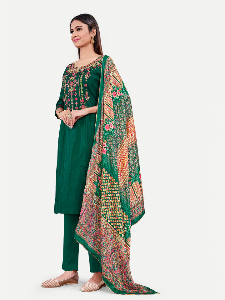 Upada Silk Salwar Kameez | Sophisticated Embroidery for Traditional Ethnic Wear