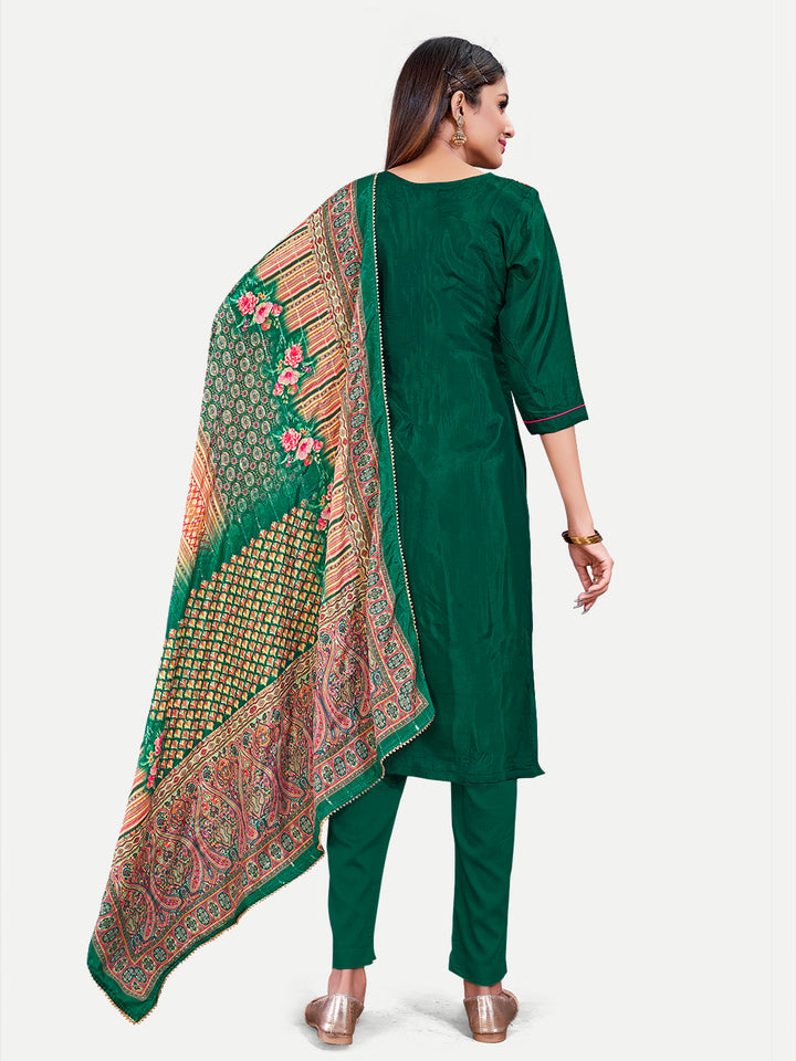 Upada Silk Salwar Kameez | Sophisticated Embroidery for Traditional Ethnic Wear