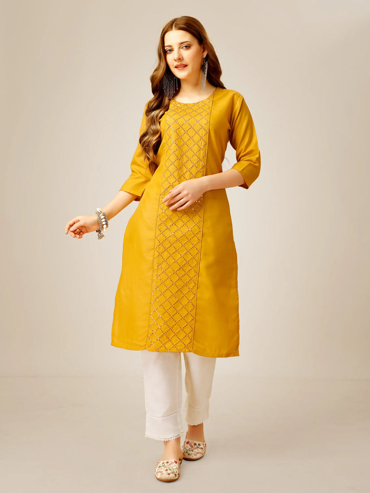 Stylish Embroidery Kurti Set | Three-Quarter Sleeves & Knee-Length