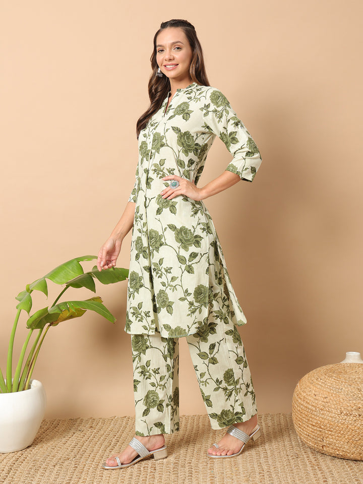 Pista Green Kurti & Bottom Set | Three-Quarter Sleeves & Floral Print