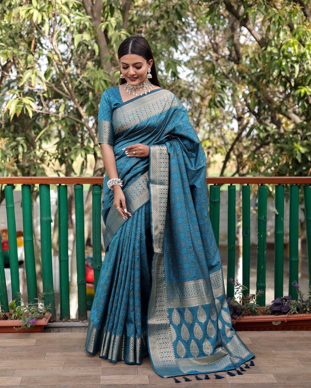 Handloom Silk Saree | Weaving Bandhej Patola Design for Special Events