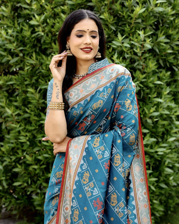 Exquisite Handloom Silk Saree | Elegant Ikkat Patola Design with Blouse