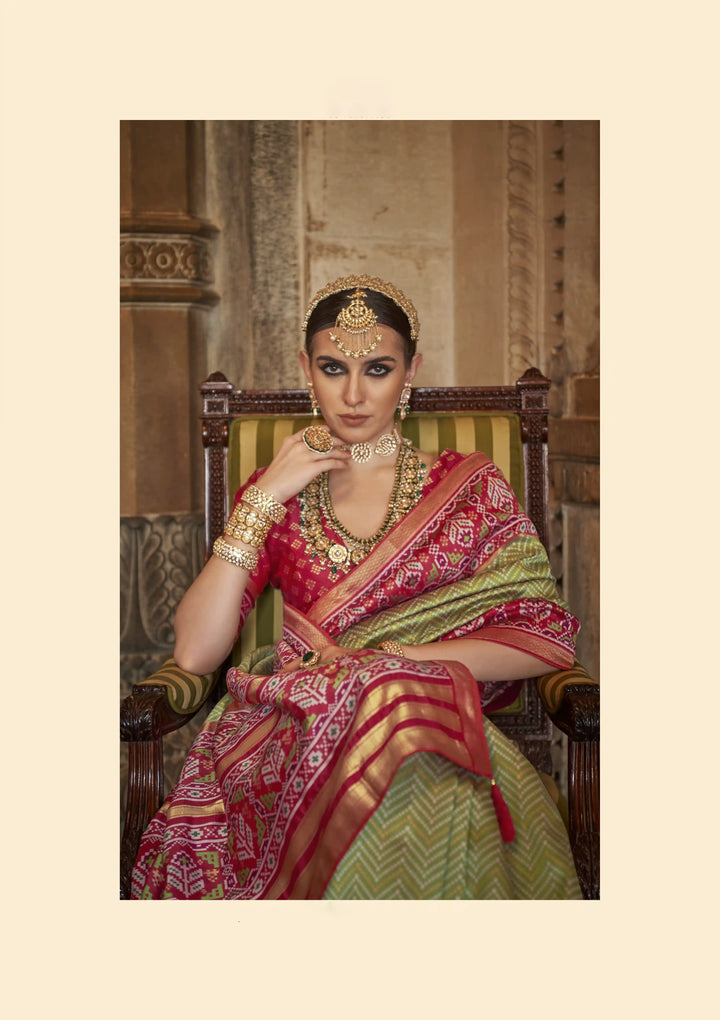 Elegant S-V-P Silk Saree with Banarasi Silk | Designer Weaving for Weddings & Special Events