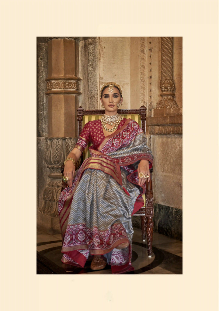 Elegant S-V-P Silk Saree with Banarasi Silk | Designer Weaving for Weddings & Special Events