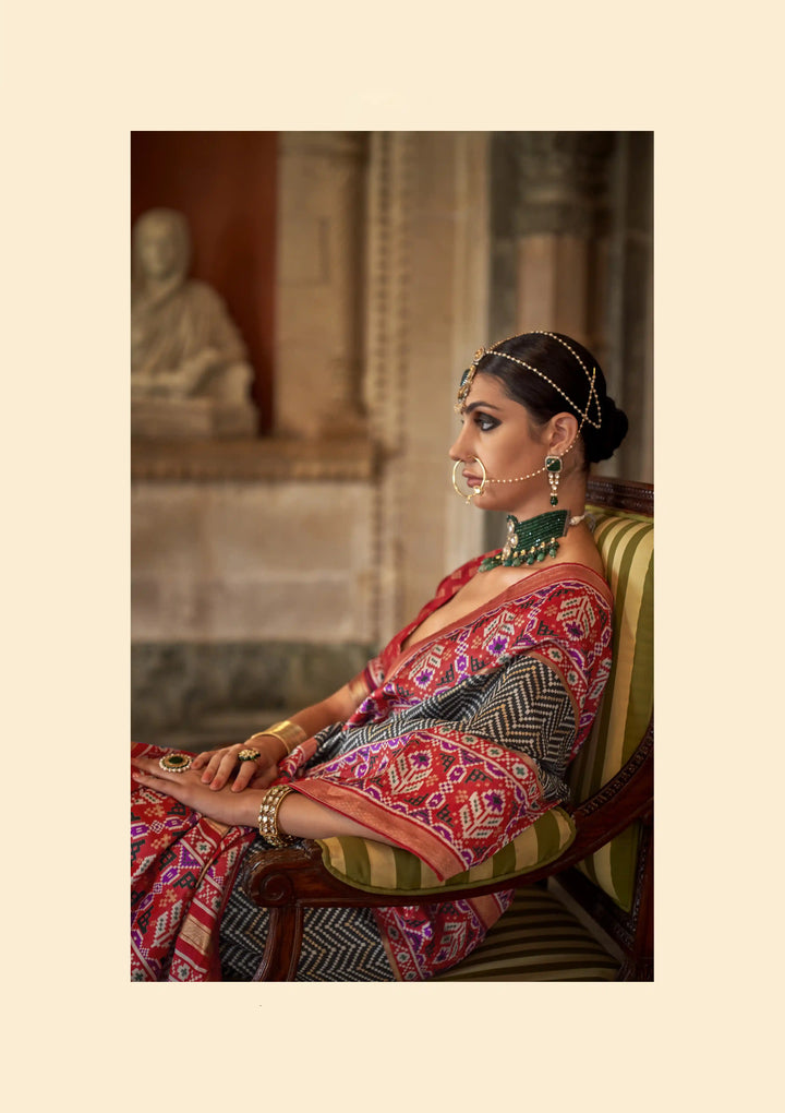 Elegant S-V-P Silk Saree with Banarasi Silk | Designer Weaving for Weddings & Special Events