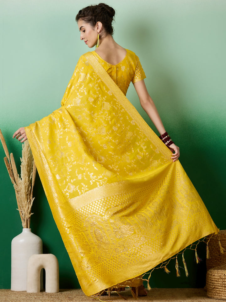 Sophisticated Staple Dola Cotton Saree with | A Graceful Addition to Your Wardrobe