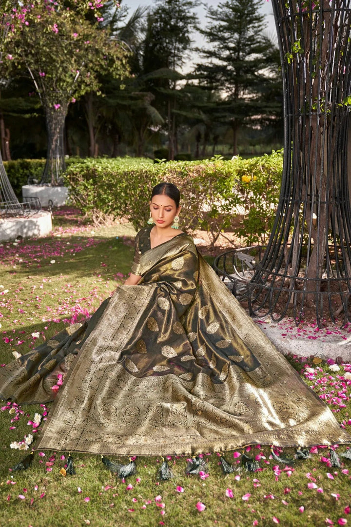 Elegant Simmer Silk Saree | Designer Weaving Jari Pallu for Weddings & Festive Events