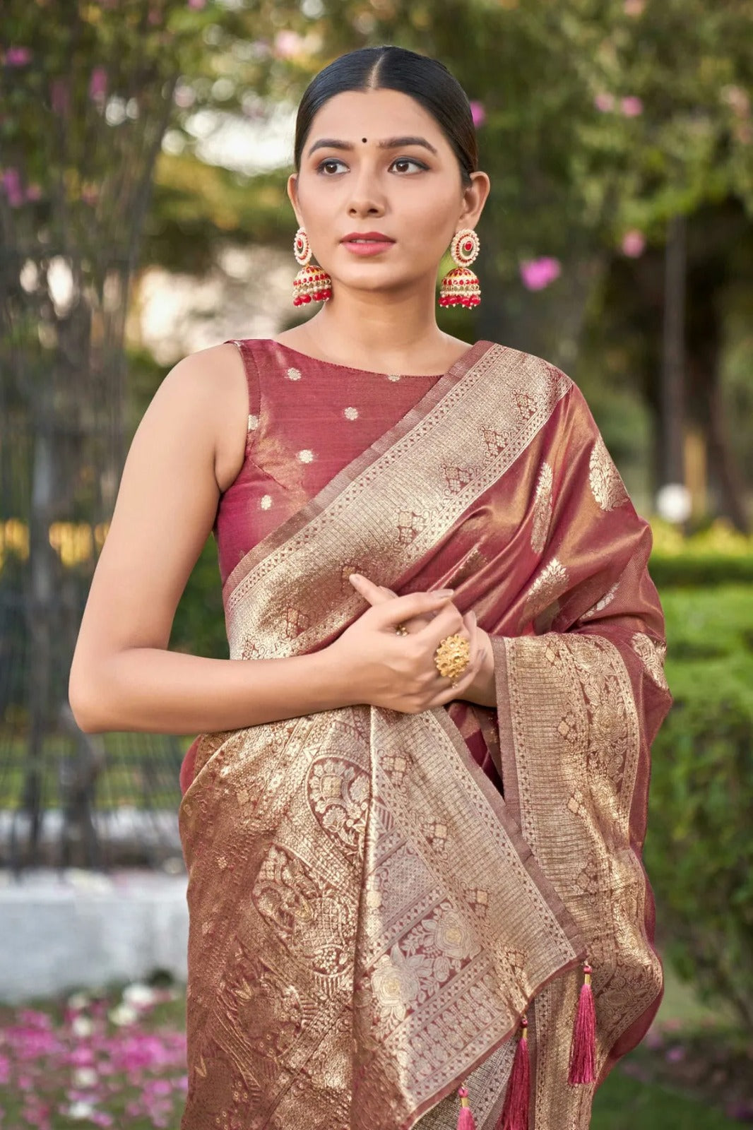 Elegant Simmer Silk Saree | Designer Weaving Jari Pallu for Weddings & Festive Events