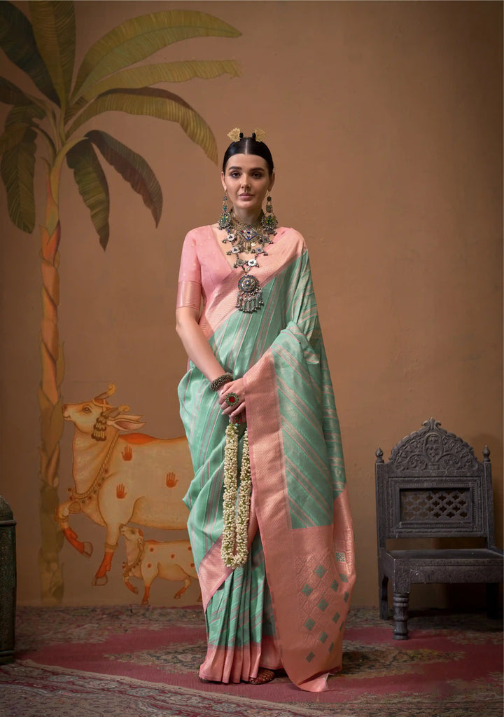 Linen Saree with Banarasi Silk | Handloom Weaving for Special Events