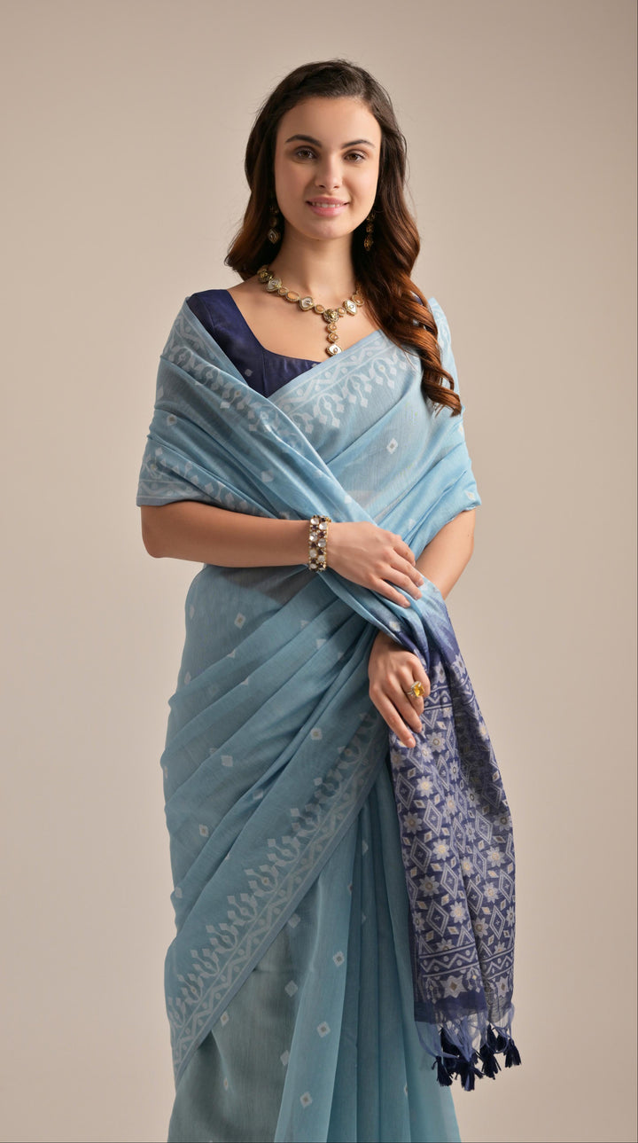 Elegant Muga-Cotton Saree with Banarasi-Silk | Jamdani Weaving for Weddings