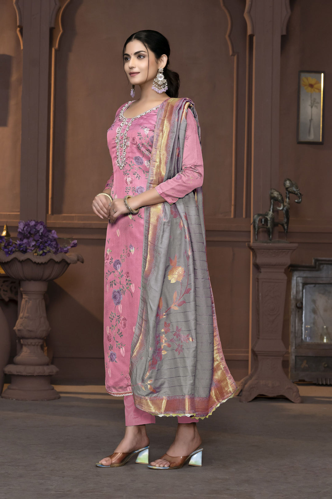 Banarasi Organza Salwar Kameez | Elegant Embroidery for Special Occasions