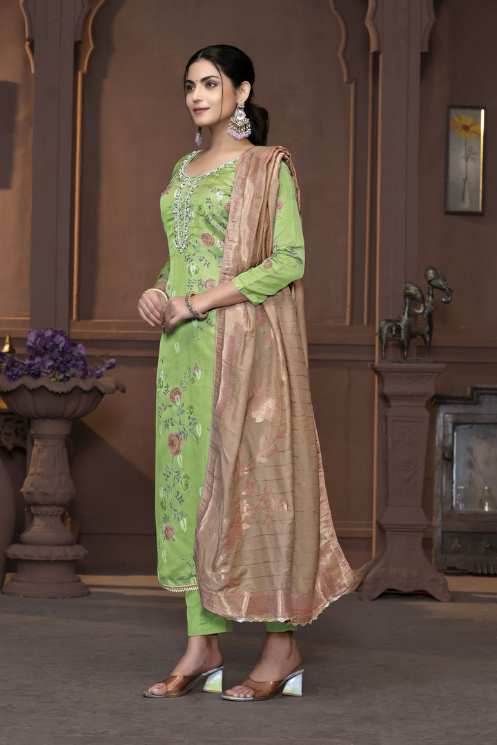 Banarasi Organza Salwar Kameez | Elegant Embroidery for Special Occasions