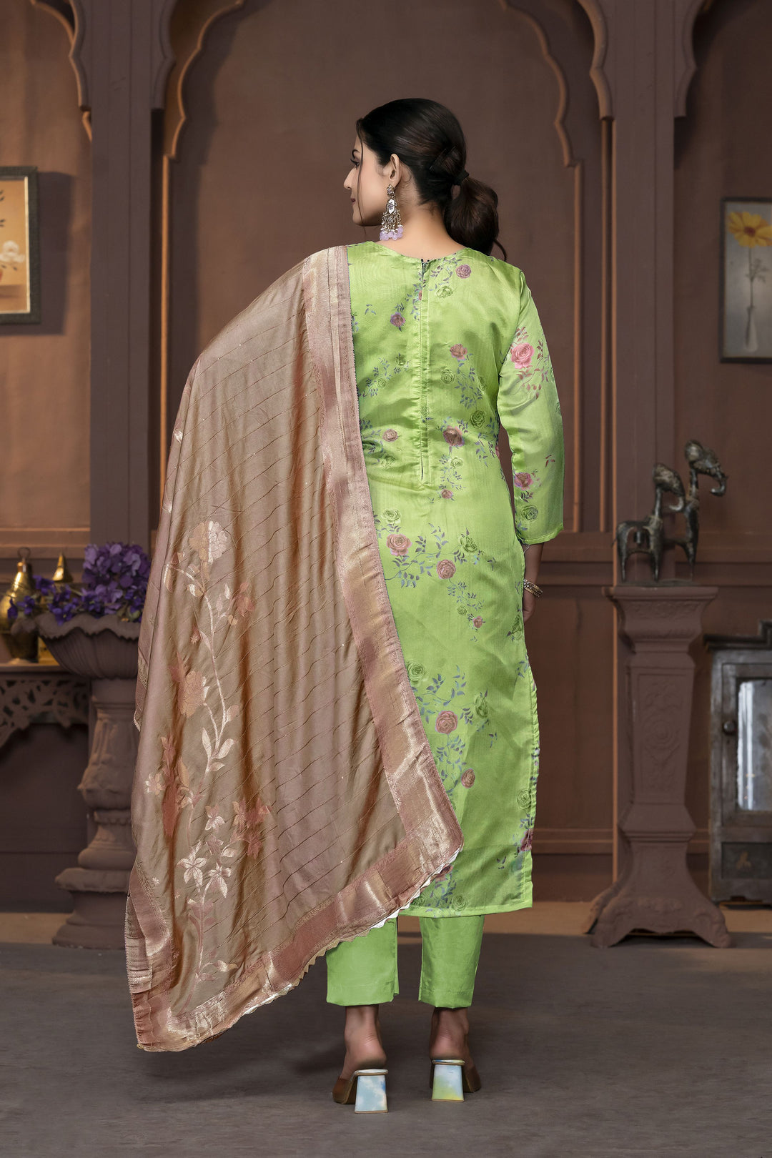 Banarasi Organza Salwar Kameez | Elegant Embroidery for Special Occasions